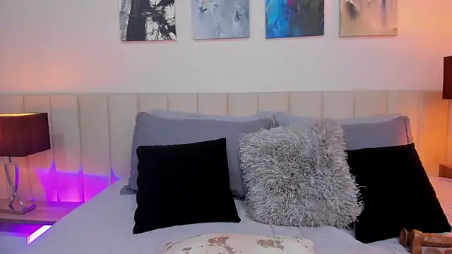 Snapshot of DaniRousse chatting on September 16, 5:36 pm DaniRousse online show from September 16, 5:36 pm