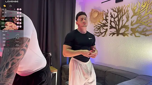 Justin Hardy online show from October 29, 9:38 pm