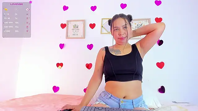 EmmaRogers online show from February 20, 12:47 pm