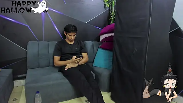 Snapshot of playsgirlhot chatting on October 31, 11:17 pm playsgirlhot online show from October 31, 11:17 pm