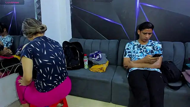 playsgirlhot online show from March 14, 11:21 pm