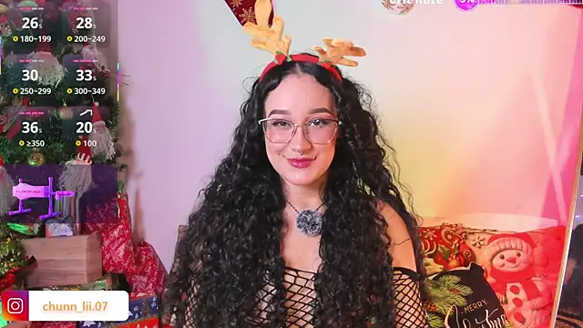 chunn liioo online show from December 21, 8:27 pm