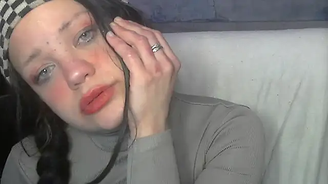 Snapshot of iva_spirit chatting on January 15, 12:58 pm iva spirit online show from January 15, 12:58 pm