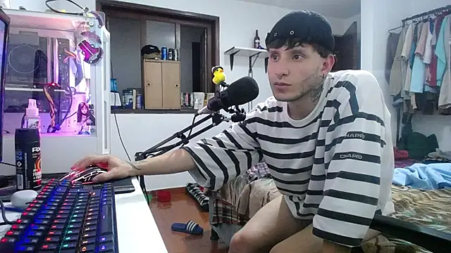 esjrobles online show from January 8, 3:29 am