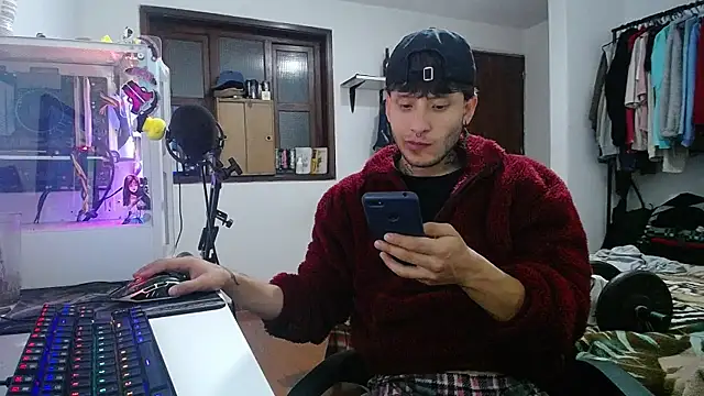 esjrobles online show from January 25, 5:40 am