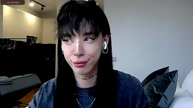 Dasha M online show from February 4, 11:05 am