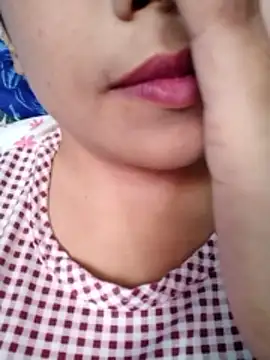 Snapshot of Anki-doll chatting on June 23, 5:38 am Anki-doll online show from June 23, 5:38 am