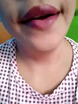 Snapshot of Anki-doll chatting on July 3, 5:36 am Anki-doll online show from July 3, 5:36 am