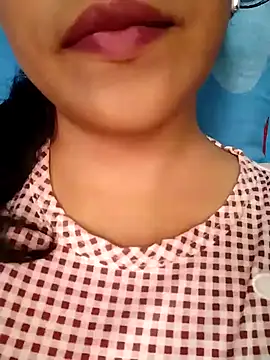 Snapshot of Anki-doll chatting on July 13, 5:32 am Anki-doll online show from July 13, 5:32 am