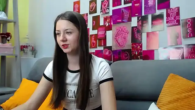 MilanaRoza online show from March 20, 9:15 am