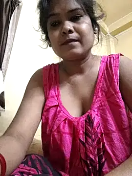 yoursweety09 online show from January 25, 3:19 am