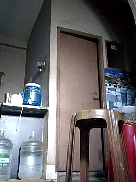 yoursweety09 online show from March 10, 1:45 am