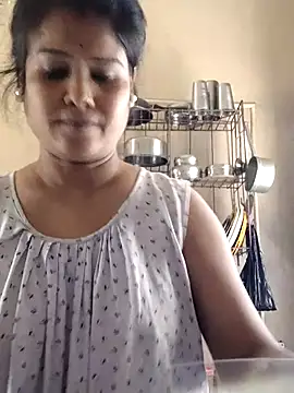 yoursweety09 online show from March 11, 7:04 am