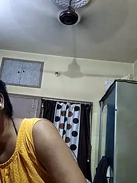 yoursweety09 online show from March 18, 1:31 pm