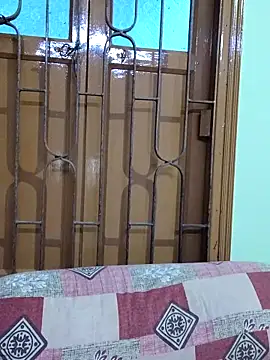 yoursweety09 online show from September 24, 8:17 am