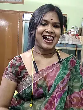 Snapshot of yoursweety09 chatting on May 7, 2:00 pm yoursweety09 online show from May 7, 2:00 pm