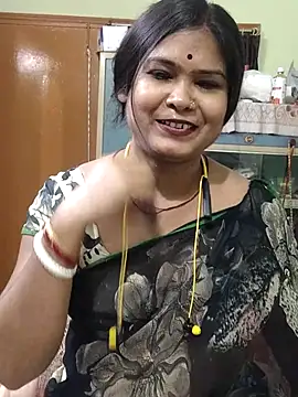 Snapshot of yoursweety09 chatting on May 13, 2:03 pm yoursweety09 online show from May 13, 2:03 pm