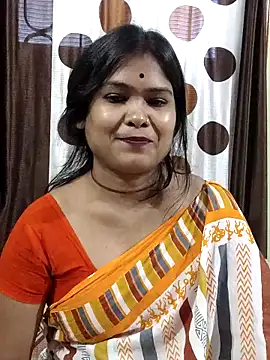 Snapshot of yoursweety09 chatting on May 16, 7:27 am yoursweety09 online show from May 16, 7:27 am