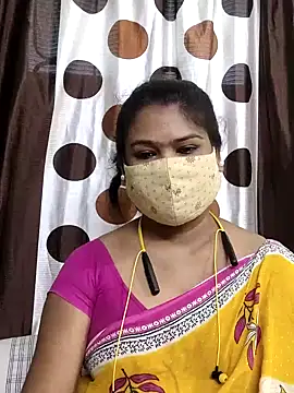 yoursweety09 online show from July 5, 6:53 am