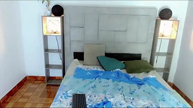 Eban Dustan online show from March 22, 7:39 pm