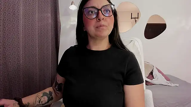 Vioolletta online show from October 16, 7:26 pm