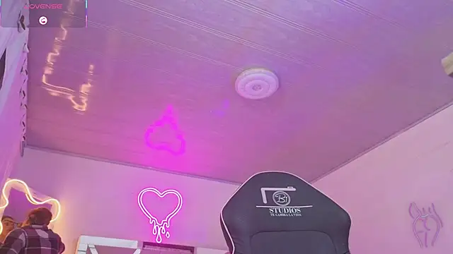 Laylafoxy tay online show from November 17, 3:34 am