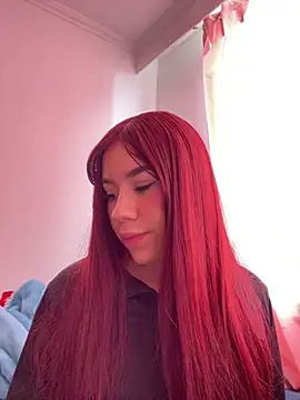 Snapshot of Im_Valen_Cute chatting on July 19, 8:45 pm Im Valen Cute online show from July 19, 8:45 pm