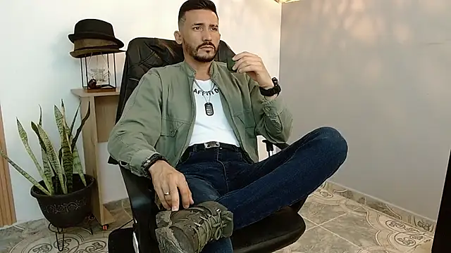 Reiko 85  online show from February 8, 7:27 pm