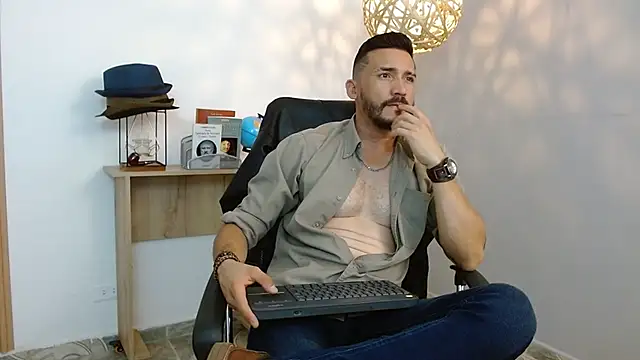 Reiko 85  online show from February 24, 7:41 pm