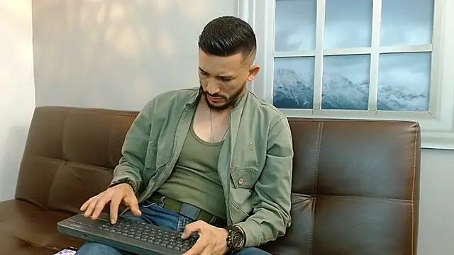 Reiko 85  online show from March 6, 7:32 pm