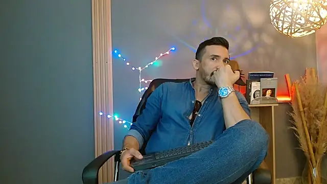 Reiko 85  online show from April 2, 2:37 pm