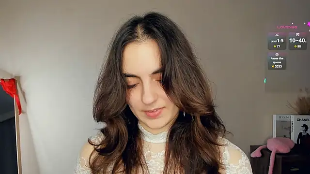 DracosMoon online show from October 26, 7:03 am