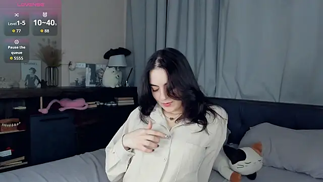 DracosMoon online show from November 21, 7:29 am