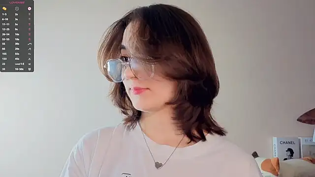 DracosMoon online show from February 17, 7:16 am