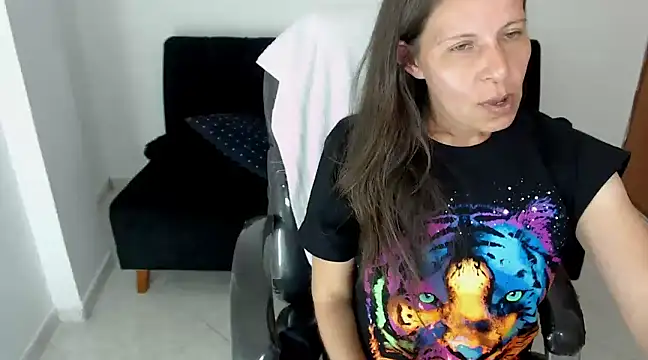 Milf karlye online show from December 22, 7:33 am