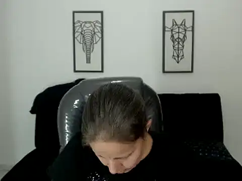 Milf karlye online show from January 15, 2:38 am