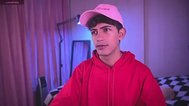 Snapshot of teobowny_ chatting on January 31, 1:45 pm teobowny online show from January 31, 1:45 pm