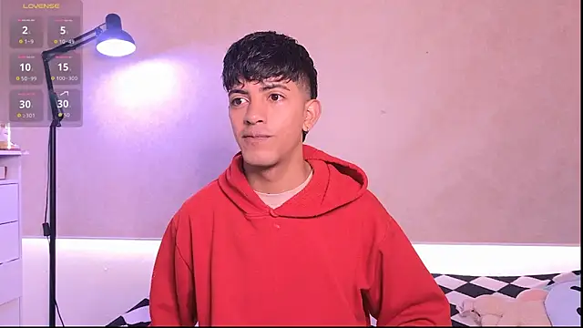 teobowny  online show from March 4, 4:02 pm