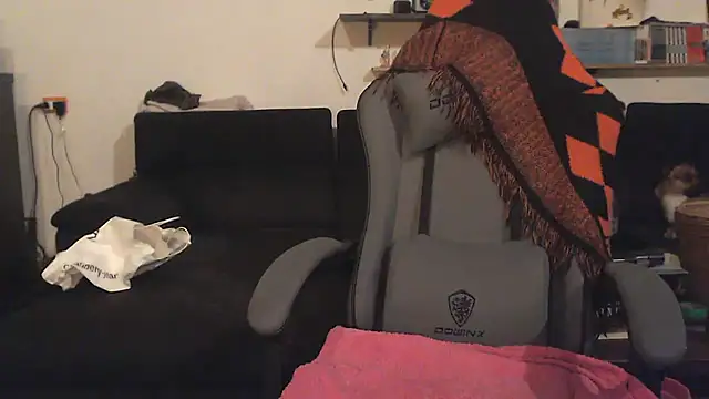 complicata mente online show from December 29, 12:20 am