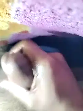 Snapshot of nidansohib1230 chatting on January 14, 4:40 pm nidansohib1230 online show from January 14, 4:40 pm