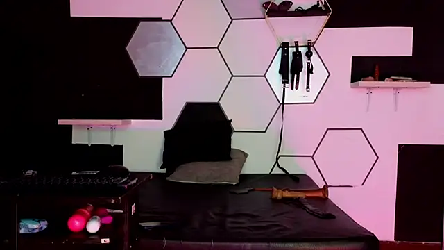 haileycat online show from February 22, 3:56 am