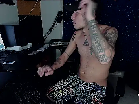 patrik tattoo  online show from December 5, 12:52 am