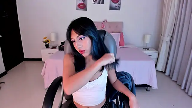 Kitty Pam online show from March 8, 2:01 am