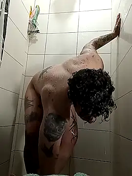 Snapshot of Dyr08 chatting on March 20, 9:46 pm Dyr08 online show from March 20, 9:46 pm