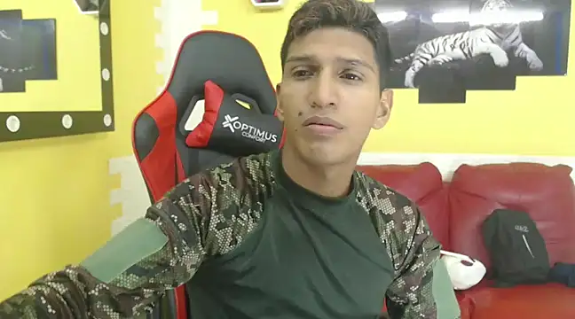 mau elixxx online show from December 21, 2:41 am