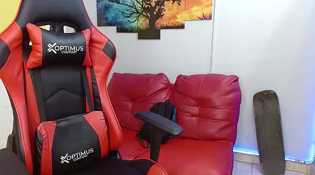 mau elixxx online show from February 7, 1:25 am