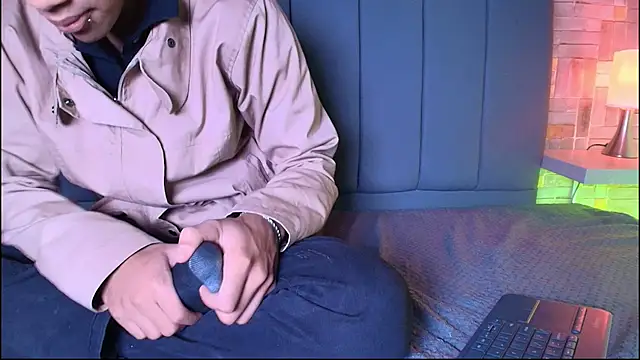 hares mds online show from March 5, 2:13 pm