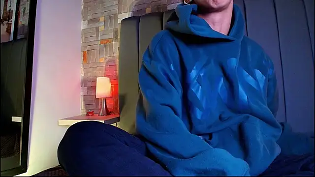 hares mds online show from March 7, 2:14 pm