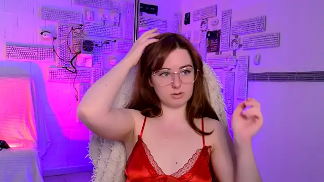 AnnTerry  online show from March 24, 8:30 am