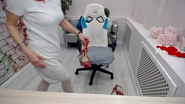 Cutie Asya online show from February 5, 8:11 am